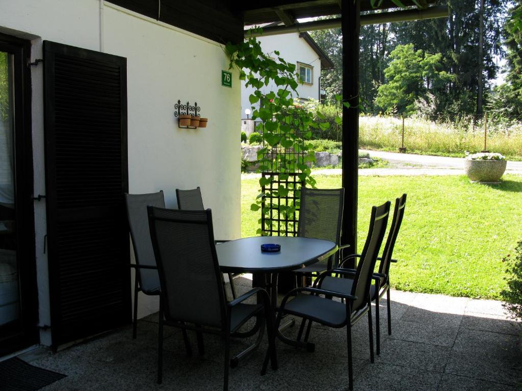 Ferienbungalow Weber Velden am Wörthersee Стая снимка